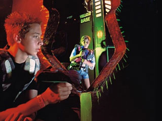 attr_lazer_tag_yellow